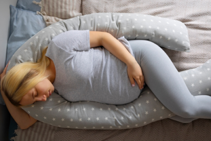 Best pregnancy pillow for side sleeping